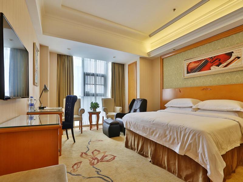 Vienna Hotel Wuhan International Convention And Exhibition Centre מראה חיצוני תמונה